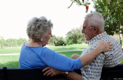 智能居家健康养老系统：揭秘健康管理闭环的智慧之路